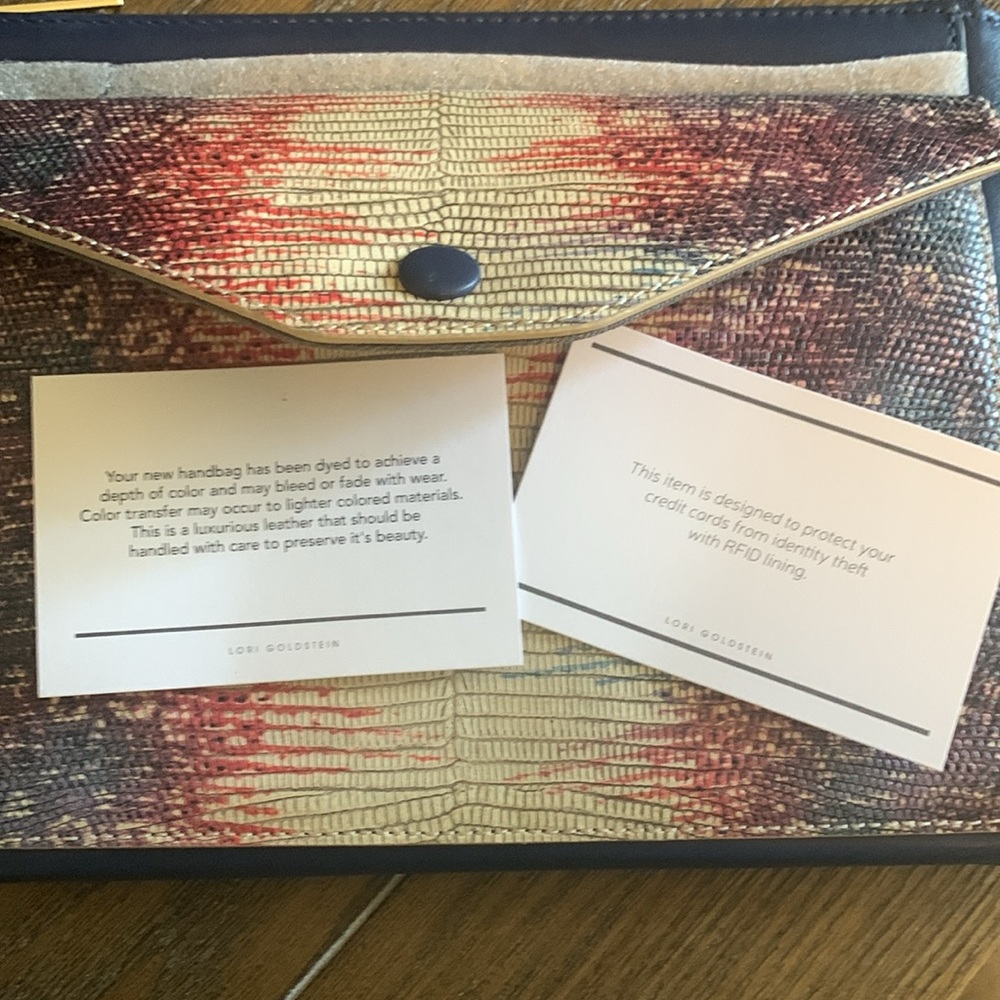 Lori Goldstein clutch NWOT